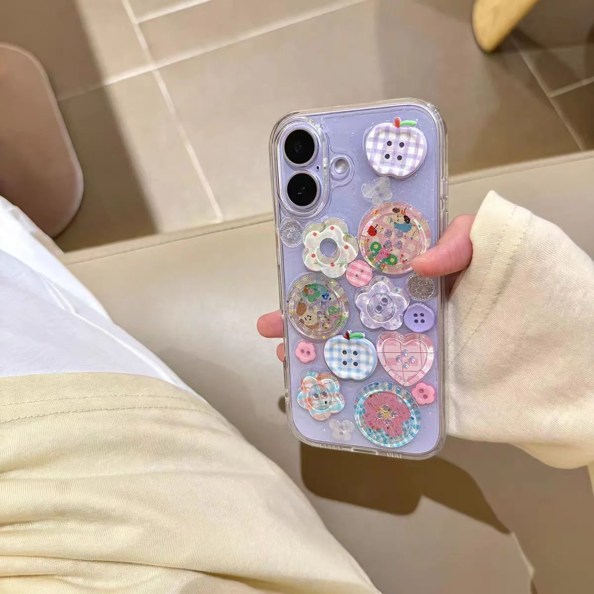 3D Epoxy Flower Button Phone Case — image 5