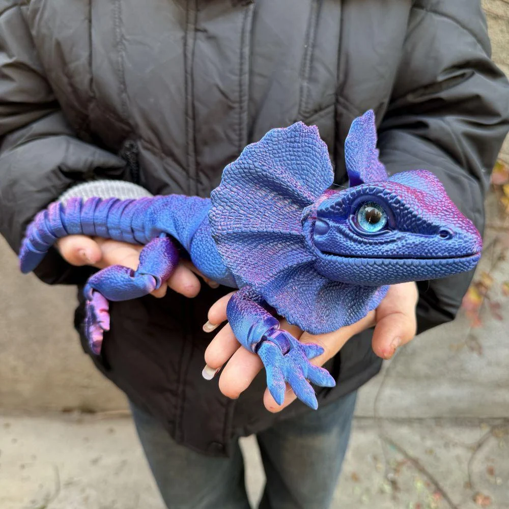 3d-printed Simulation Animal Chameleon Model Ornament — image 16