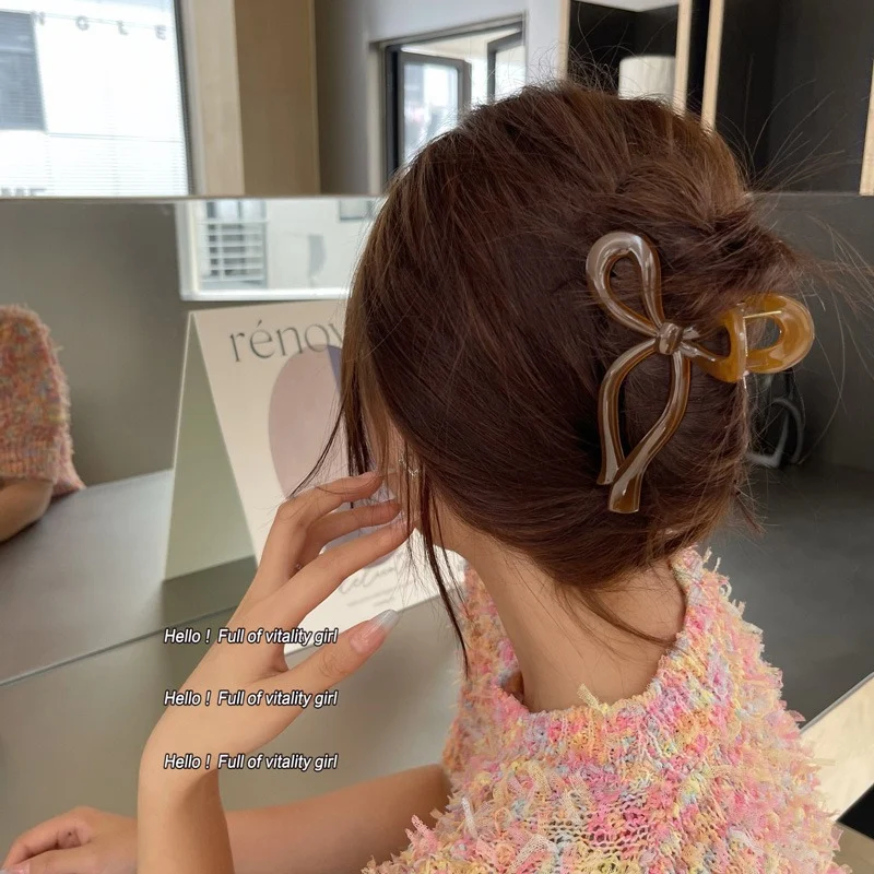 Acrylic Bow Claw Clip — image 8