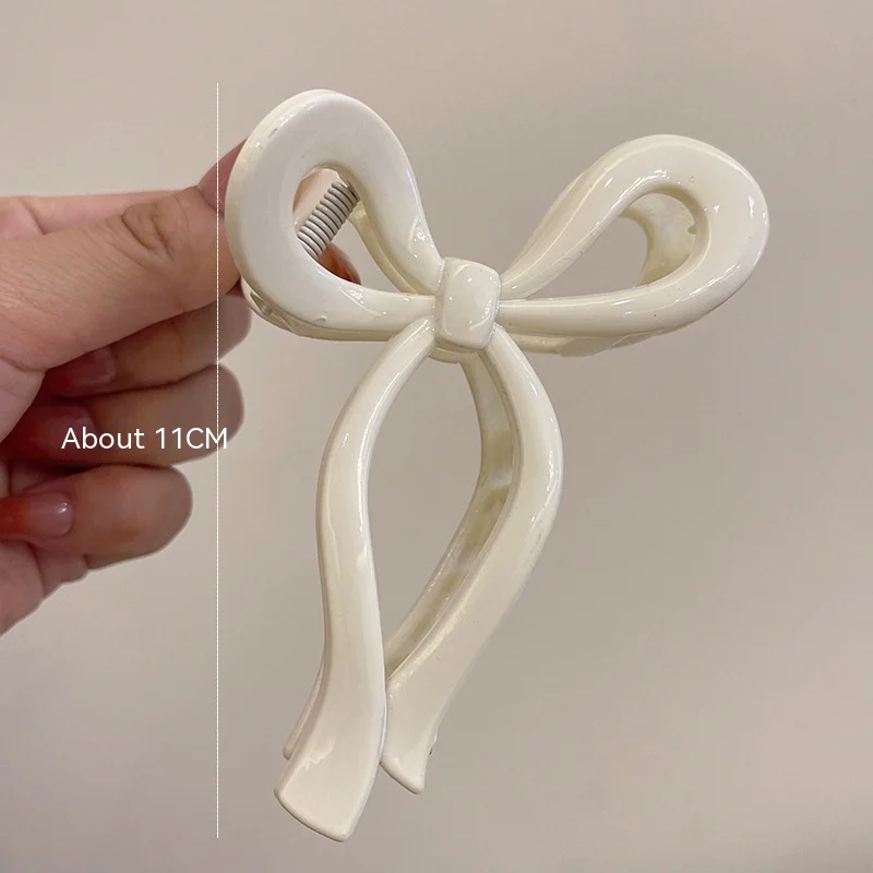 Acrylic Bow Claw Clip — image 4