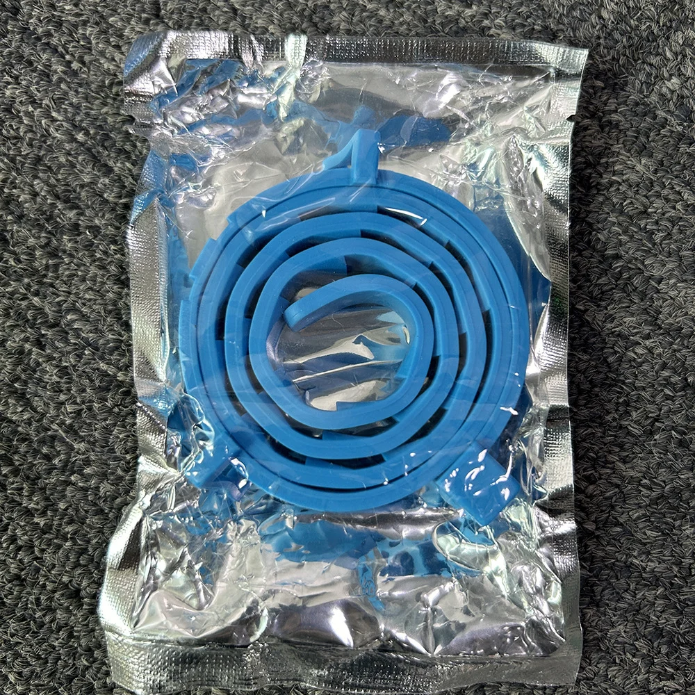 Adjustable Pet Insect Repellent Collar — image 5
