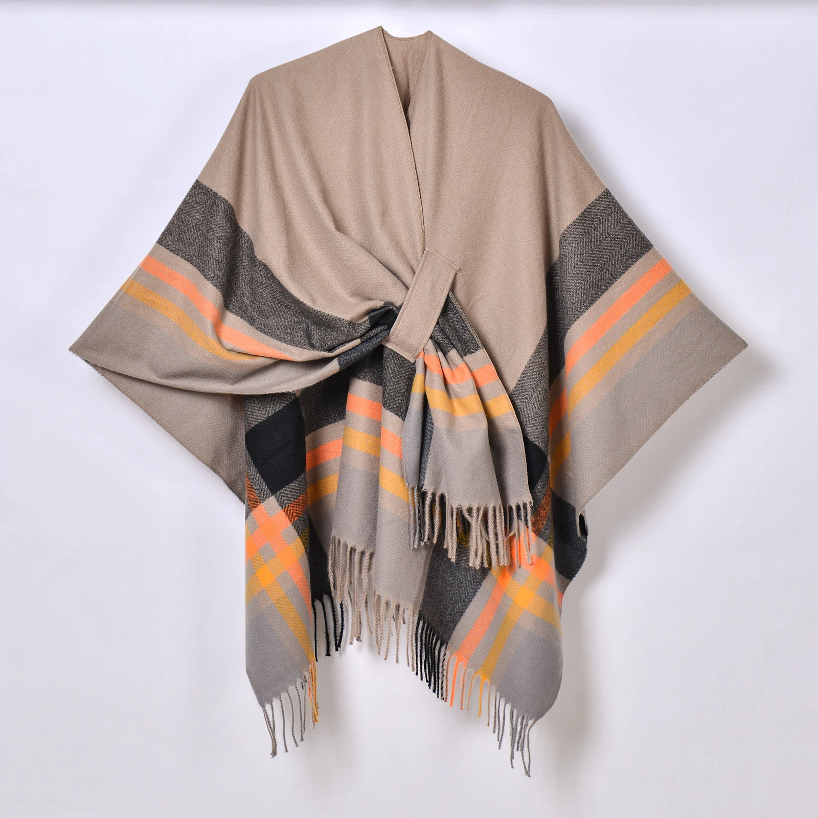 Adjustable Strap New Classic Plaid Shawl — image 7