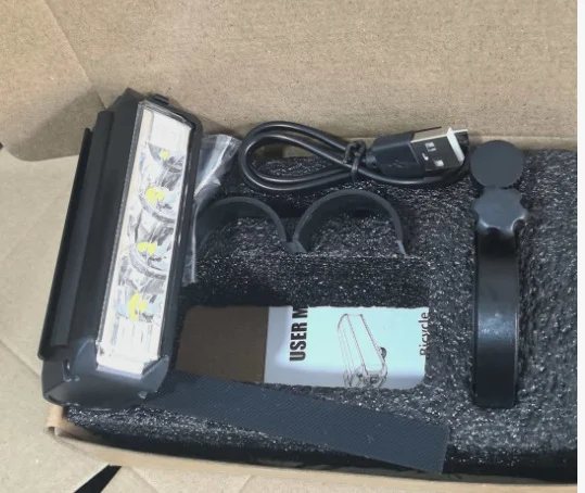 Aluminum Alloy Usb-rechargeable Cycling Light — image 4