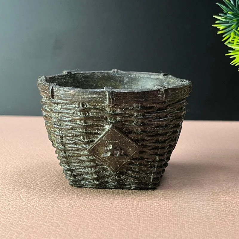 Antique Style Bronze Alloy Miscellaneous Item Pi Xiu Wine Cup Bowl And Vessel — image 6