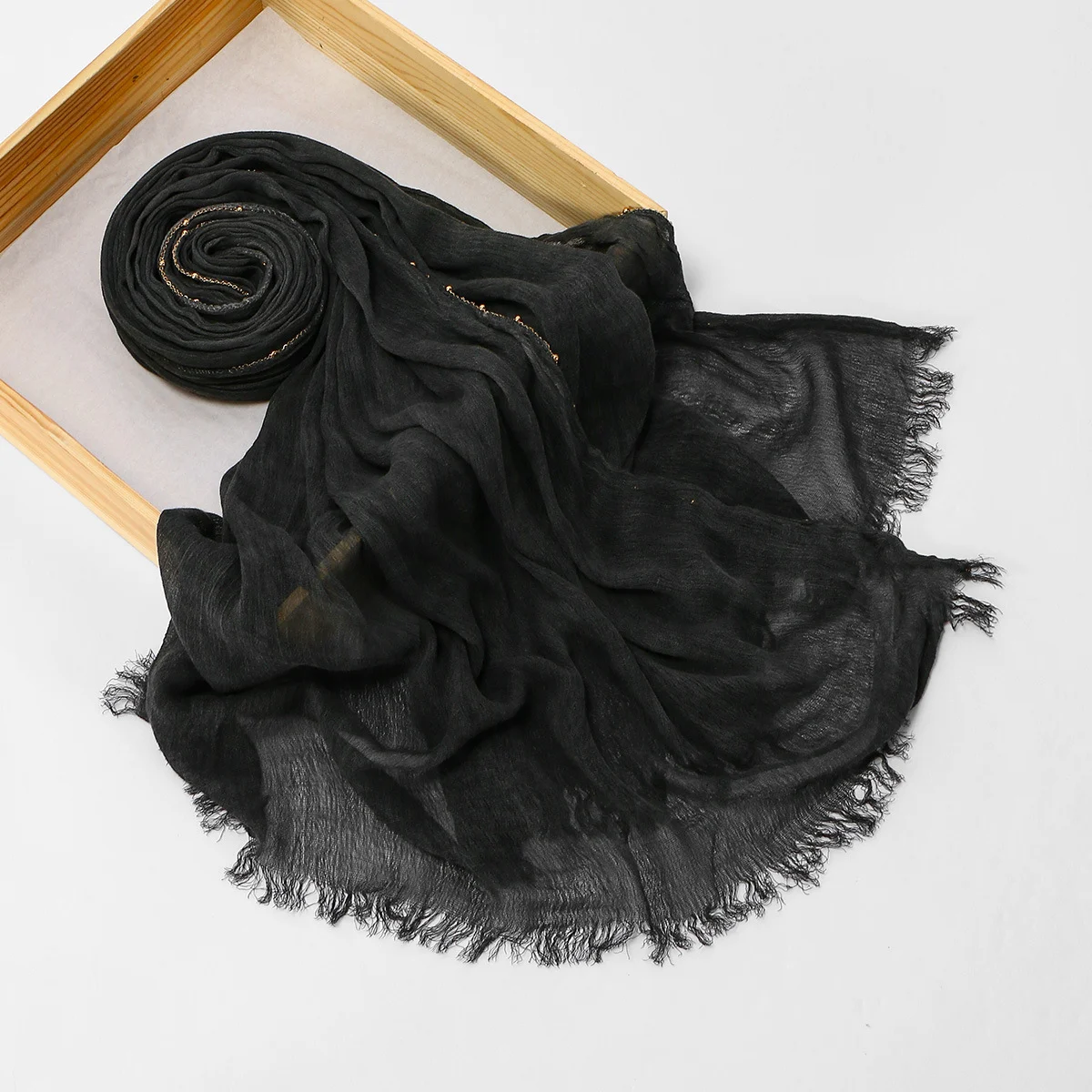 Arrival Rayon Crinkle Chain-pattern Fringed Long Scarf — image 5