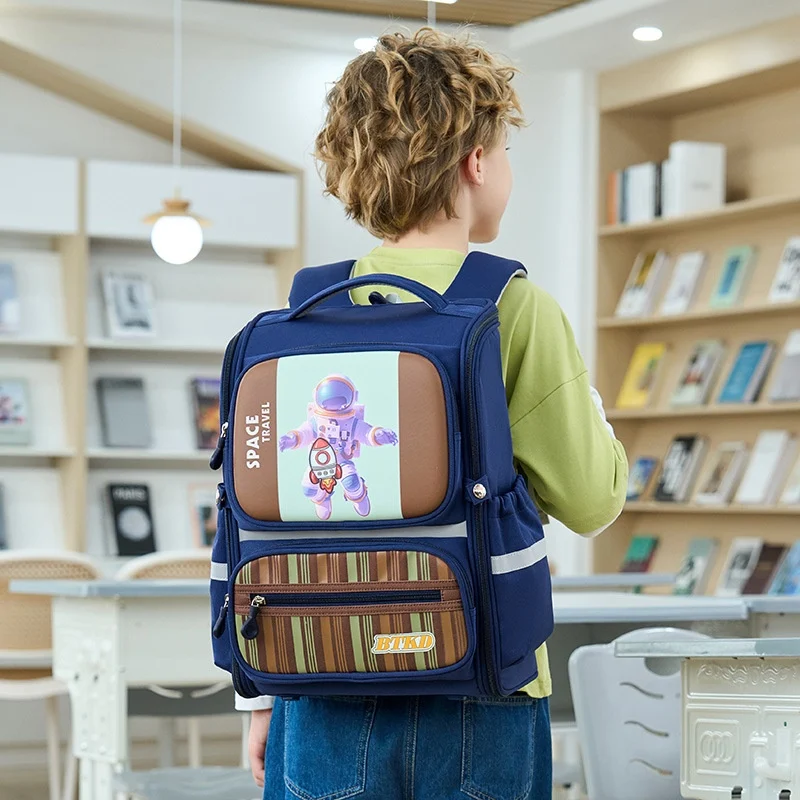Astronaut Bag Schoolbag Burden Reduction Boys And Girls Large Capacity — image 2