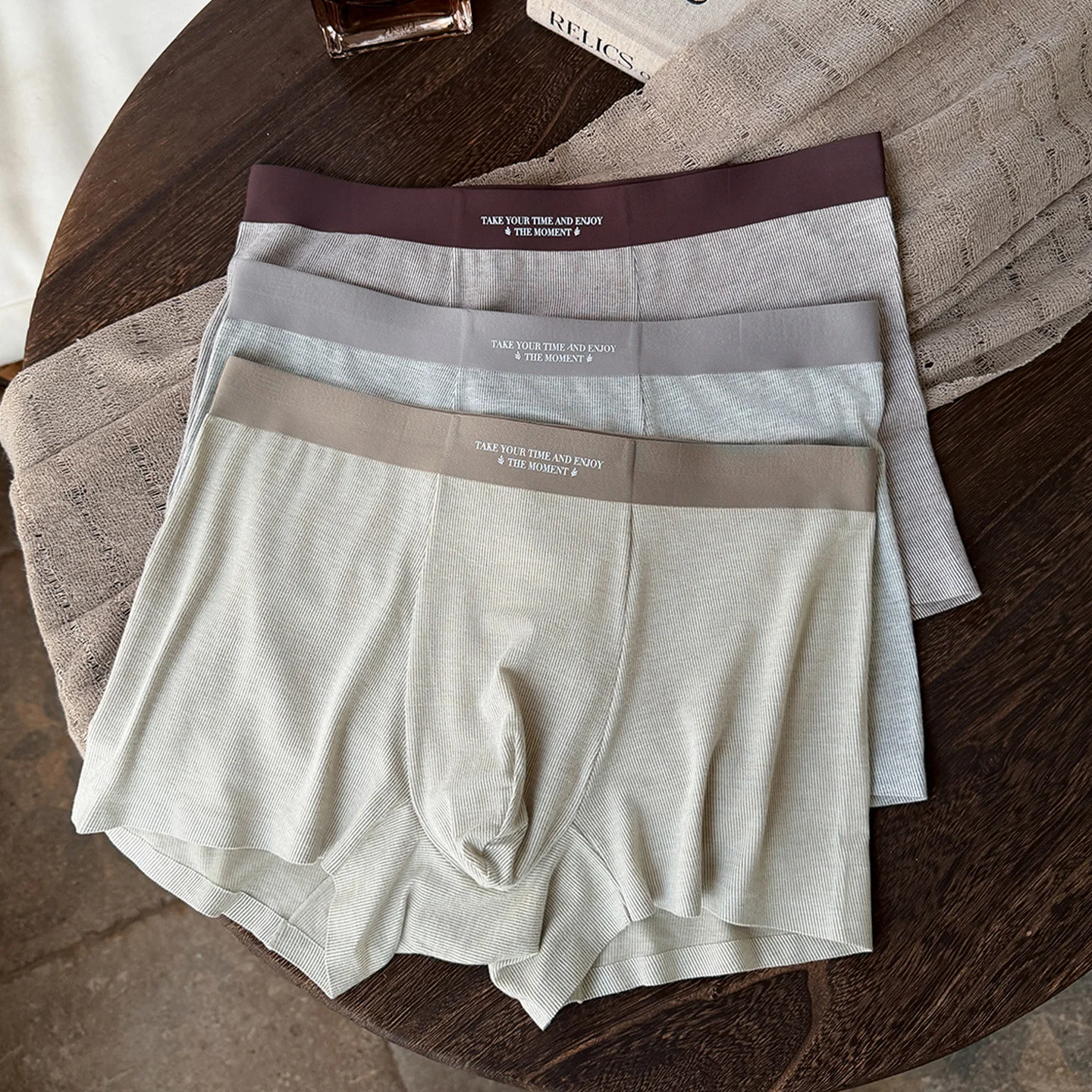 Autumn And Winter Fine Warm Velvet Brushed Underwear For Men — image 4
