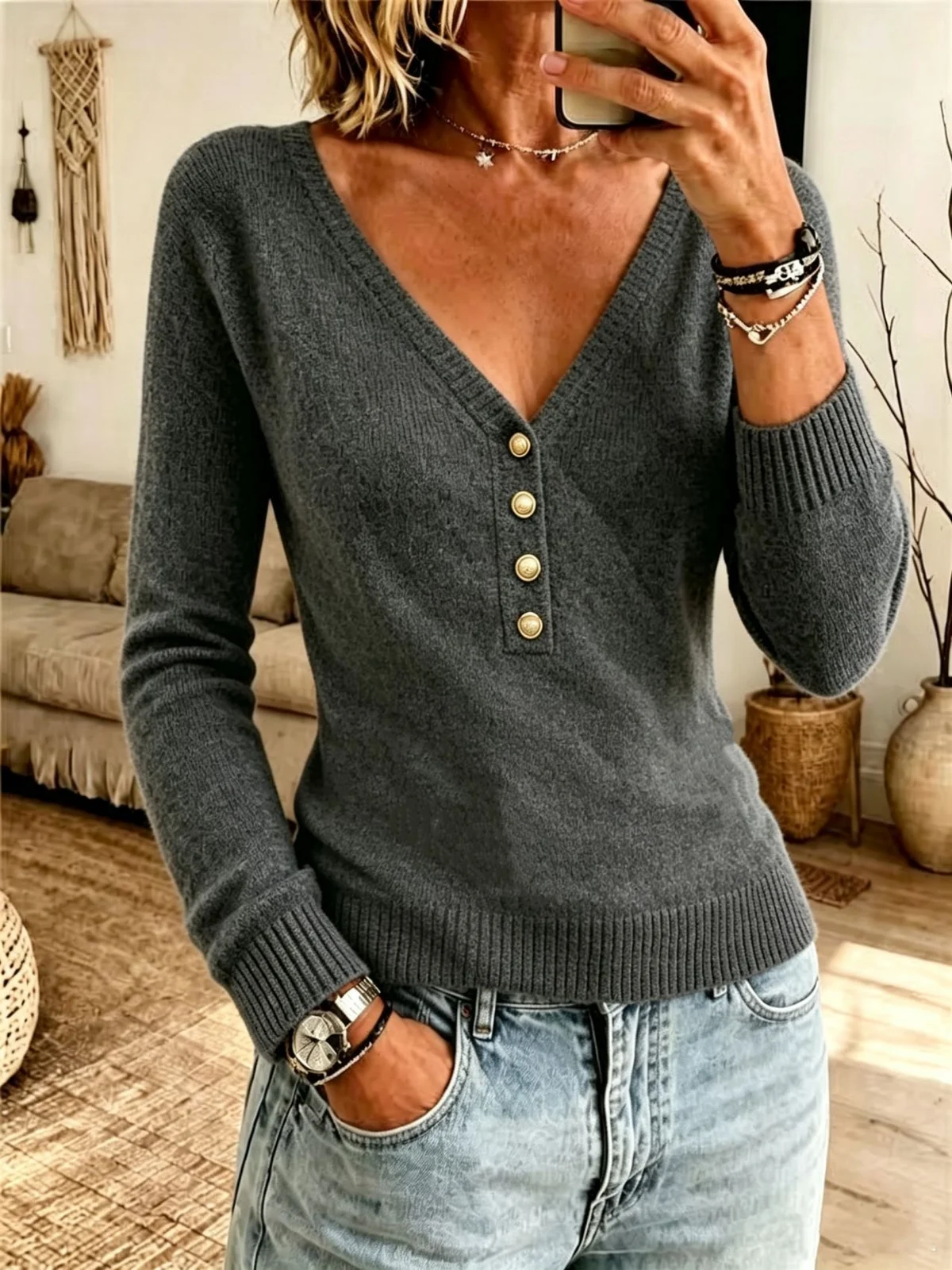 Autumn And Winter New Solid Color Simple Knitting V-neck Women's Clothing — image 3