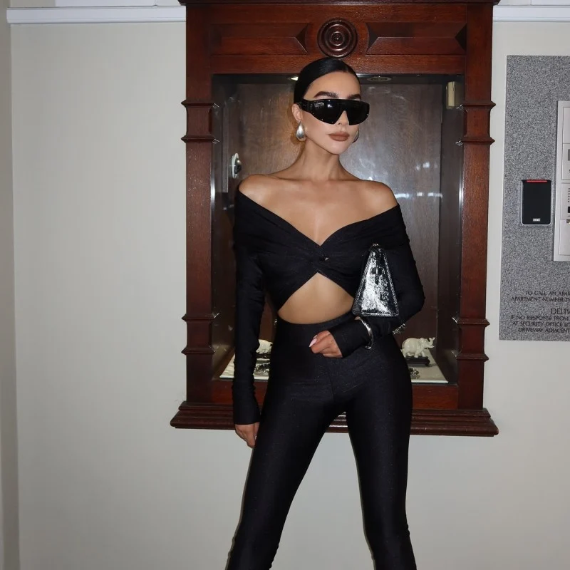 Autumn New Solid-color V-neck Jumpsuit — image 4