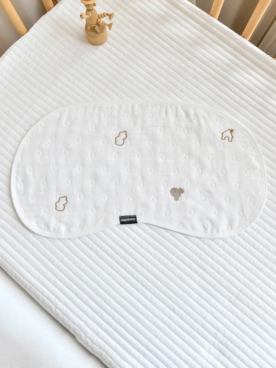 Baby Burp Cloth Shoulder Towel Gauze Pillow And Bib — image 4