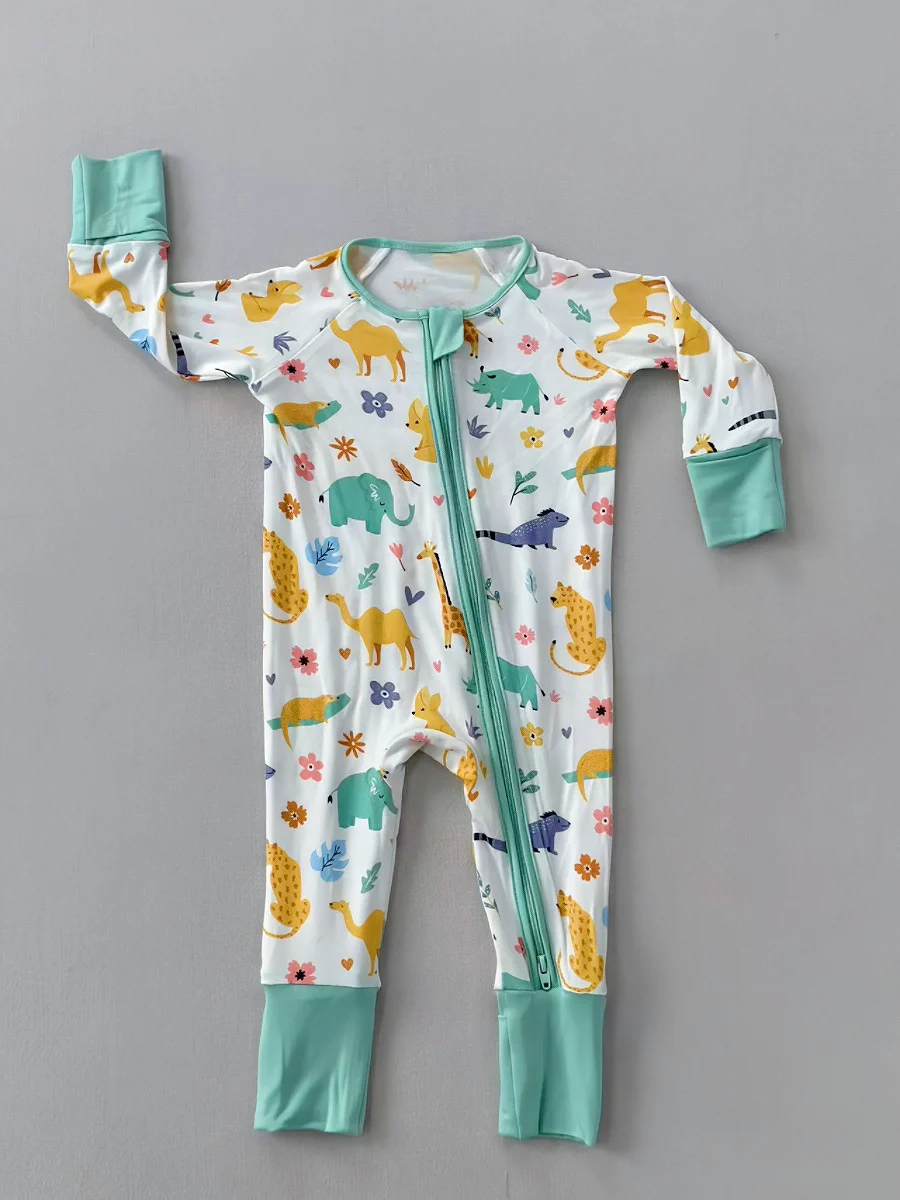 Bamboo Fiber Onesie Style For Infants And Toddlers — image 3