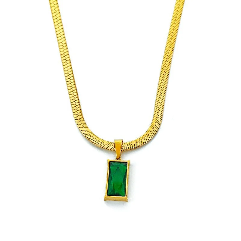 Blade Chain Advanced Sense Of Light Luxury Emerald Zircon Pendant — image 5