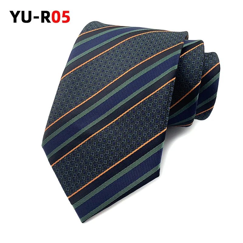 British Gentleman-style Striped Mens Tie For Suiting And Streetwear Coordination — image 8