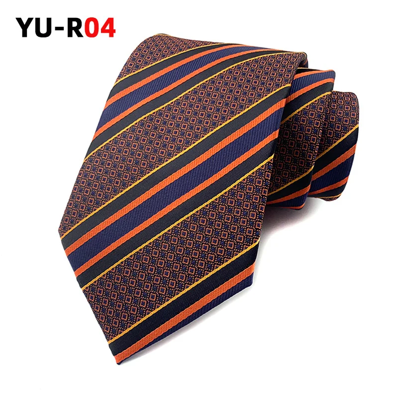 British Gentleman-style Striped Mens Tie For Suiting And Streetwear Coordination — image 2
