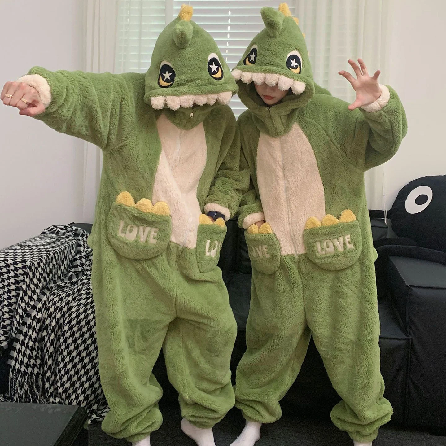 Cartoon-style Youth Outerwear Loungewear Set — image 2