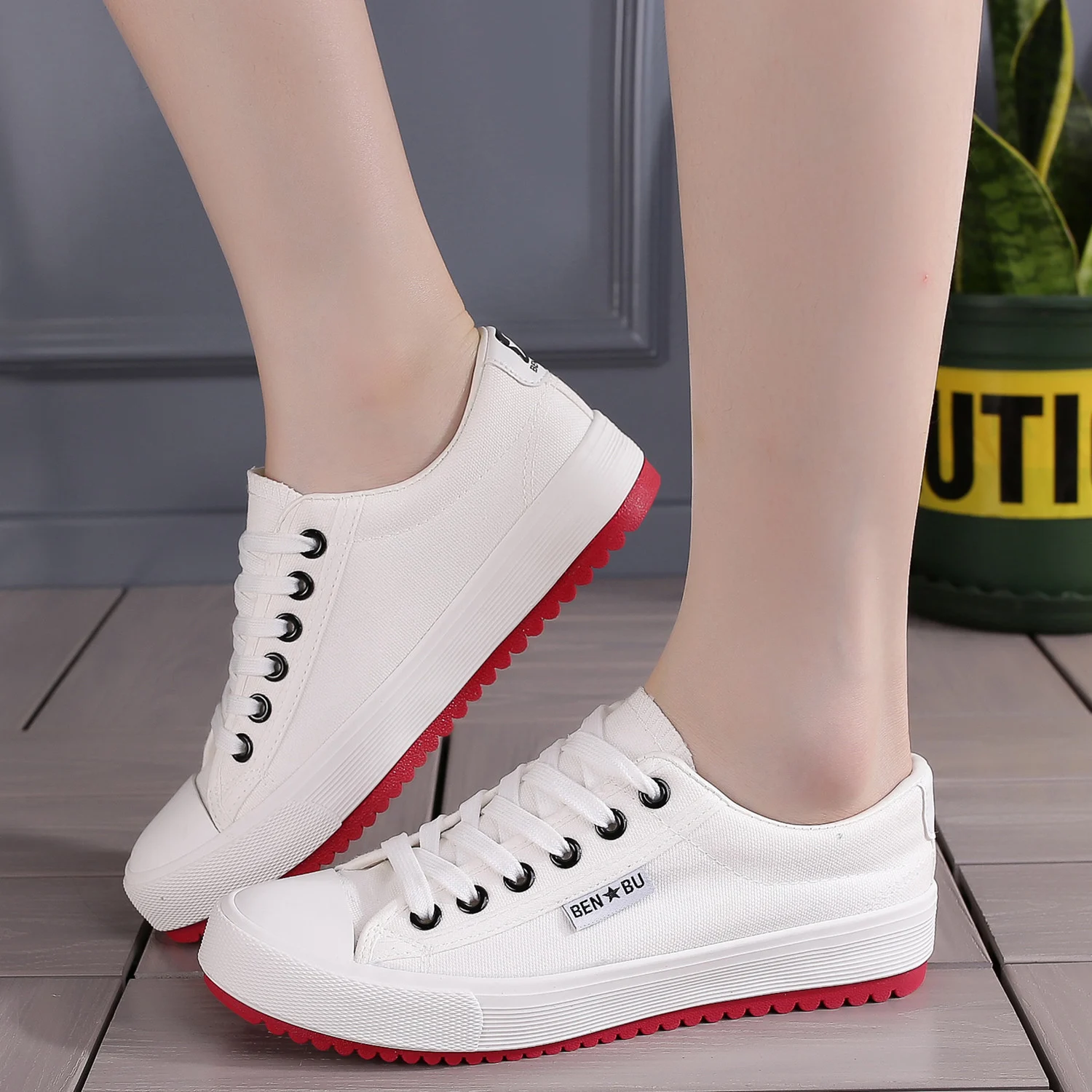 Casual Low-top Canvas Shoes, Lightweight And Flatstylish Unisex Design — image 4