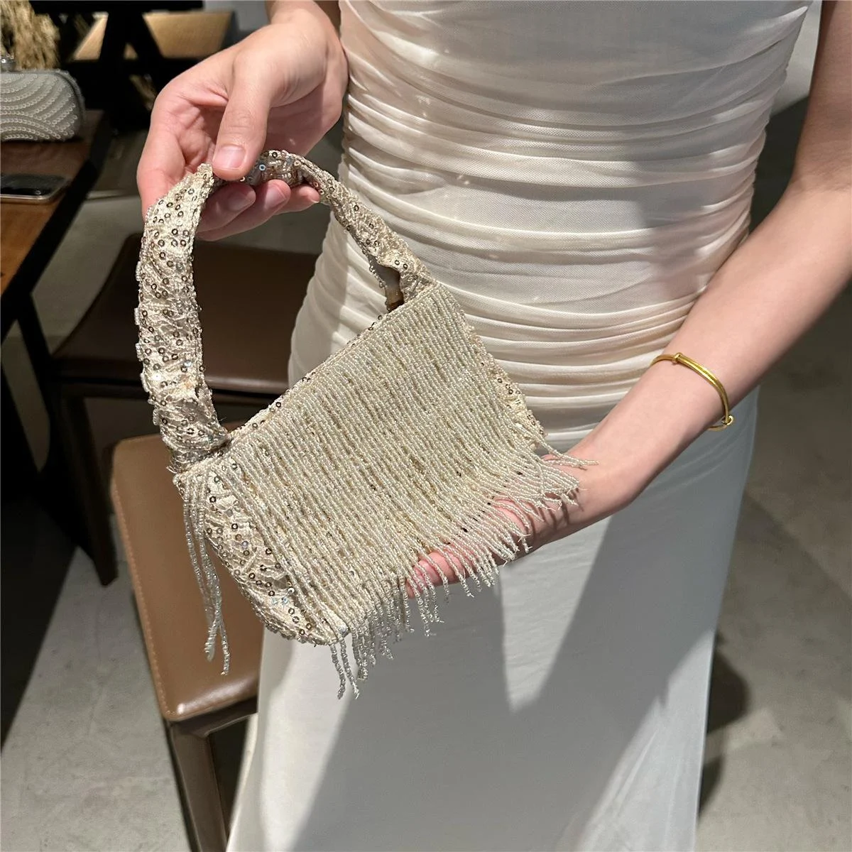 Chinese-style Vintage Handmade Solid-black Beaded Tassel Tote Bag — image 4