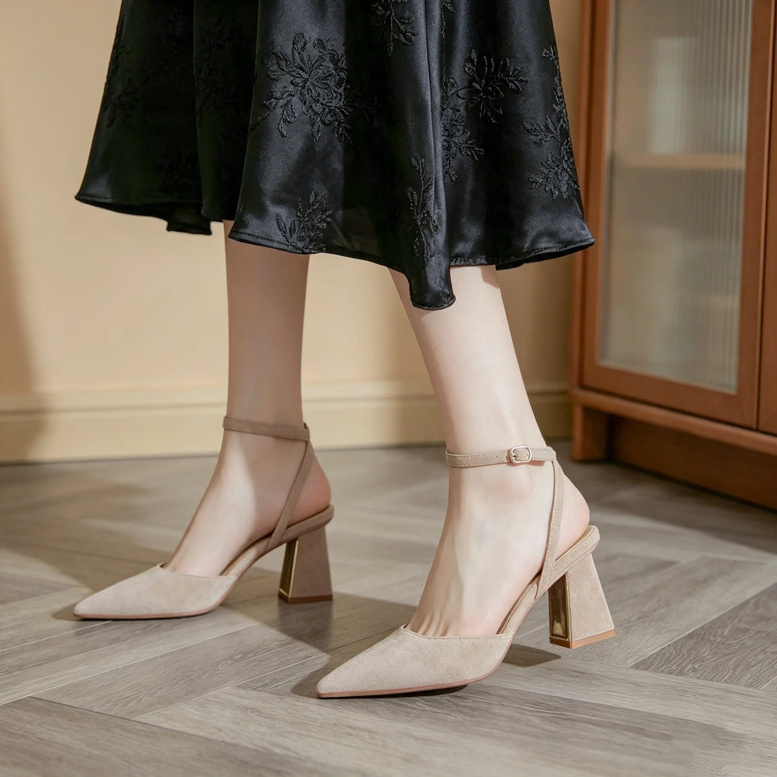 Chunky-heeled Soft French-style Pumps — image 3