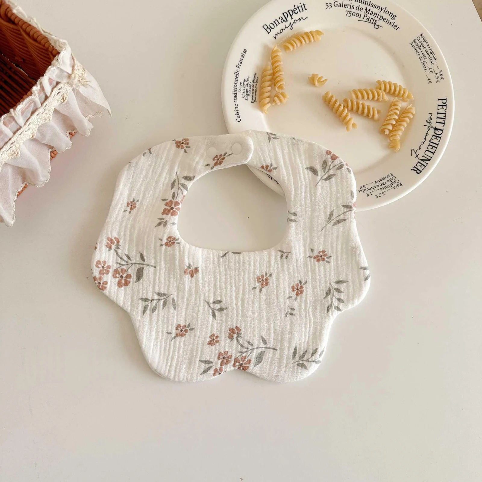 Class A Pure Cotton Gauze Baby Bib — image 2