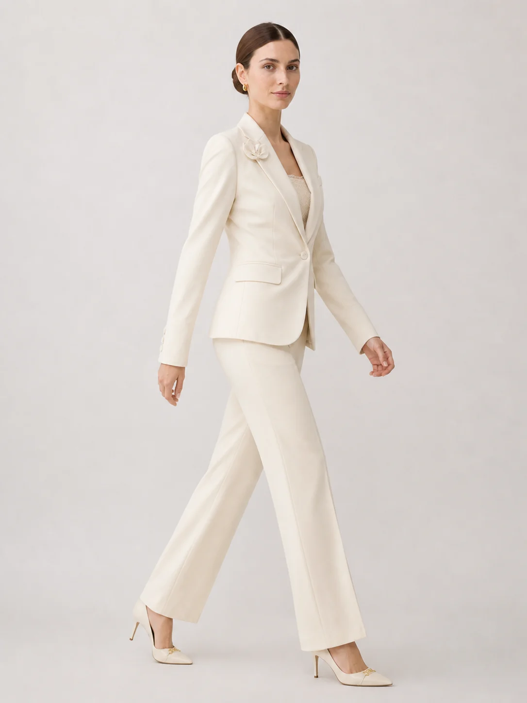 Classic Elegant 3D Floral Suit Set — image 6