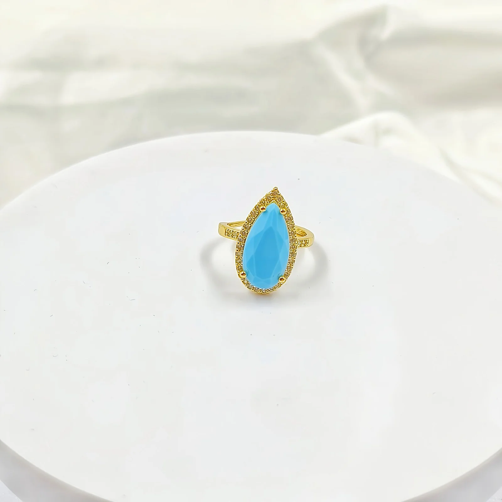 Classic Teardrop Heart Open-ring For Women — image 5