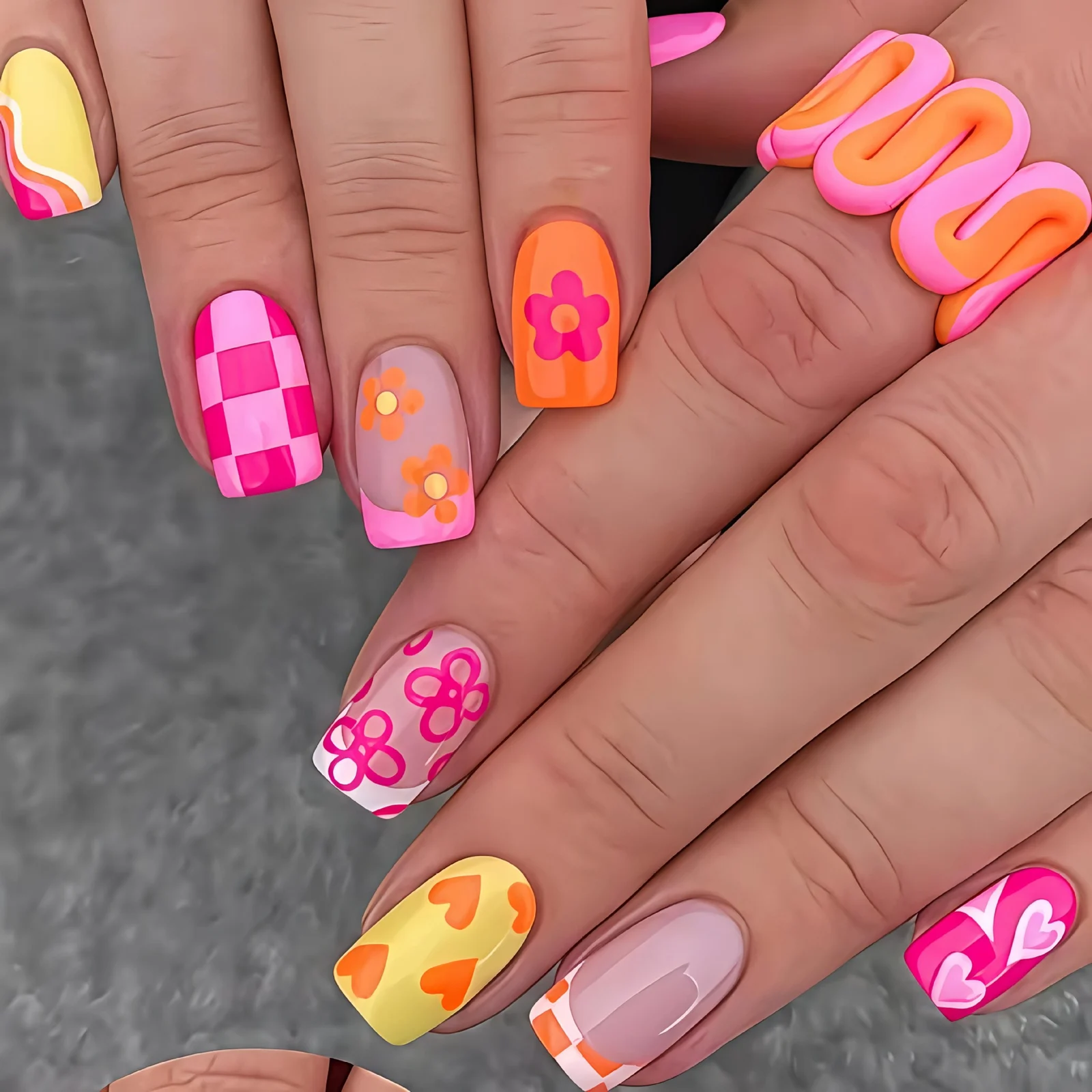 Colorful Summer Cute Little Flower Press-on Nails — image 3