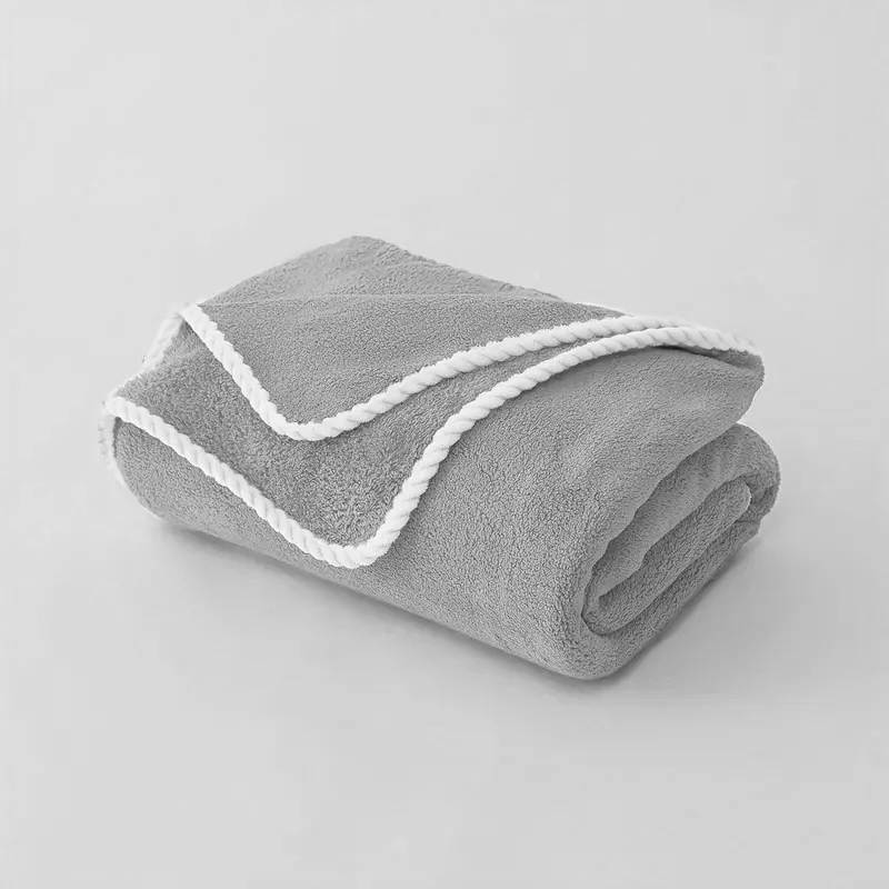 Coral Fleece Bath Towel Extra-large Size New-style Throw Blanket — image 3