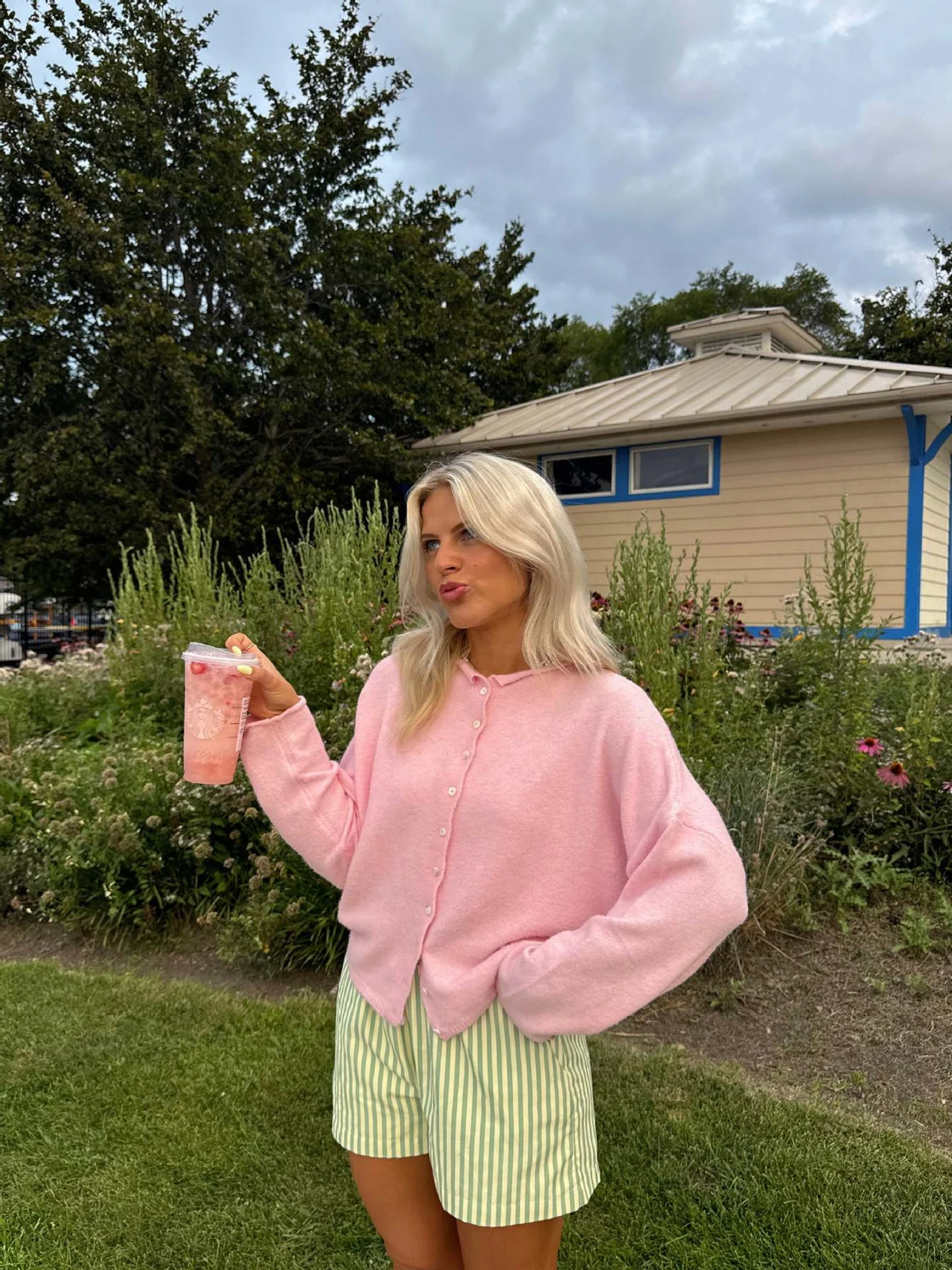 Crew-neck Single-breasted Solid-color Knitted Cardigan With Dropped Shoulders And Long… — image 13