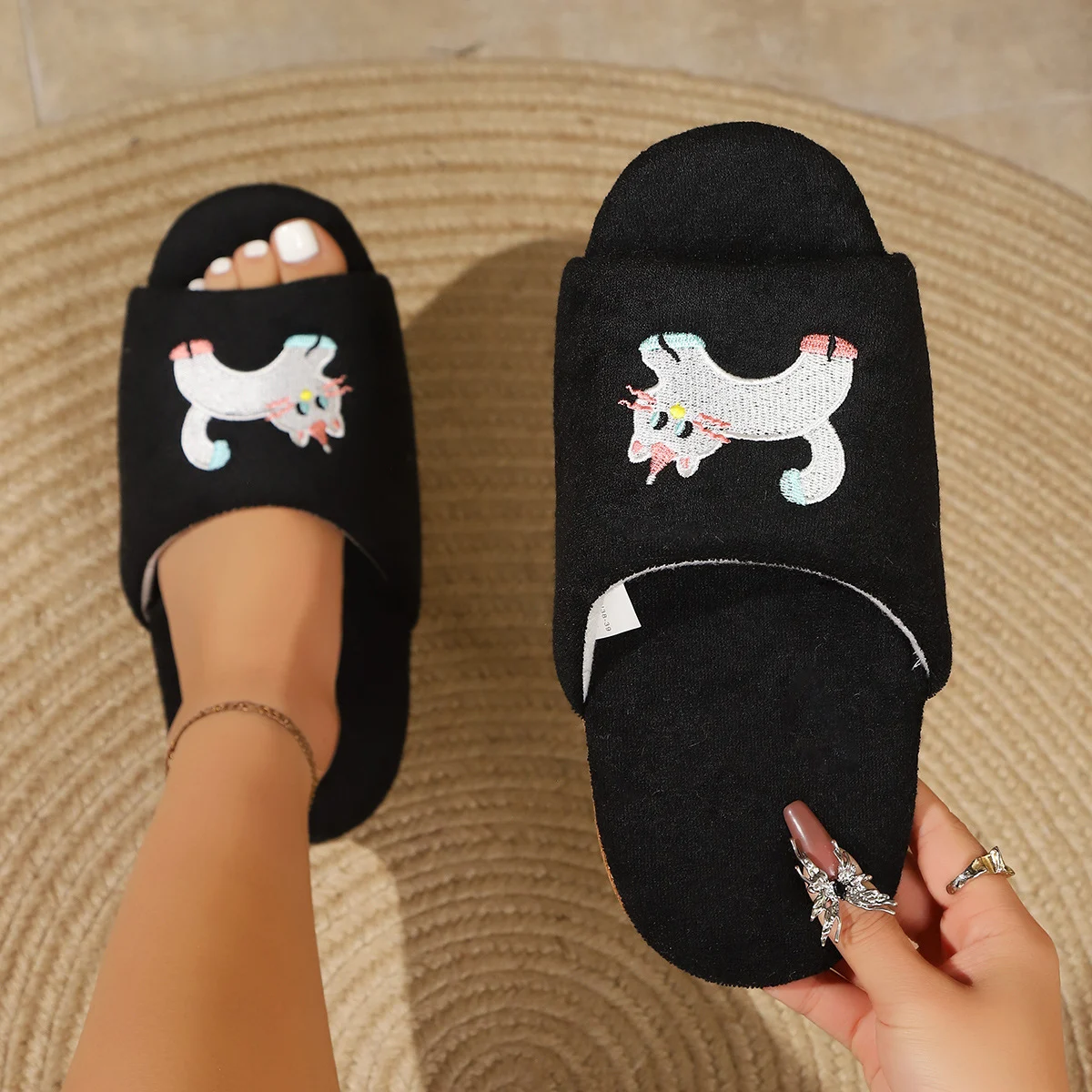 Cute And Warm Plush Postpartum Slippers With Soft Cotton Soles — image 4