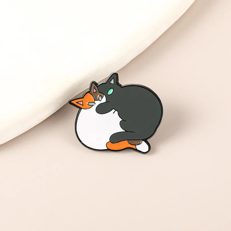 Cute Cartoon Cat Brooch Adorable And Silly — image 2
