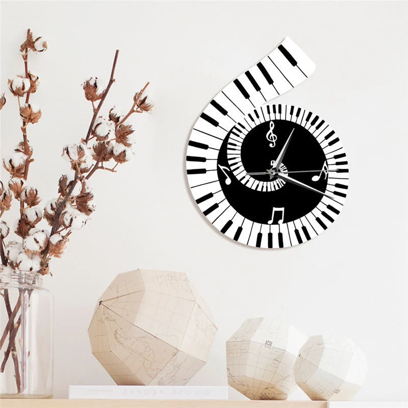 Decoration Wall Clock Treble Clef Piano Keyboard Musical Notes Irregular — image 4