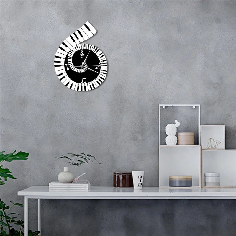 Decoration Wall Clock Treble Clef Piano Keyboard Musical Notes Irregular — image 1