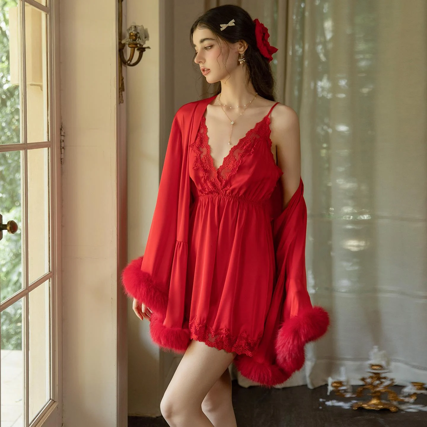 Deep-v Front-opening Plush Patchwork Relaxed-fit Robe — image 3