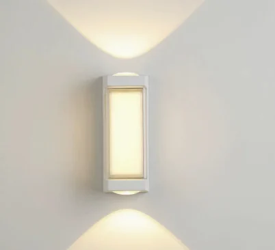Double-head Outdoor Wall Lamp Waterproof For Patios And Gardens — image 5