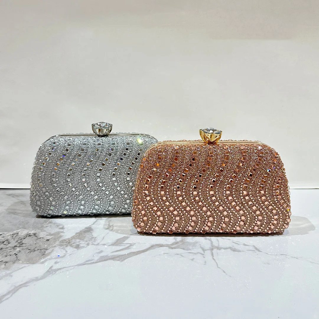 Double-sided Sparkling Rhinestone Evening Bag Fashionably Embellished With Diamonds — image 6