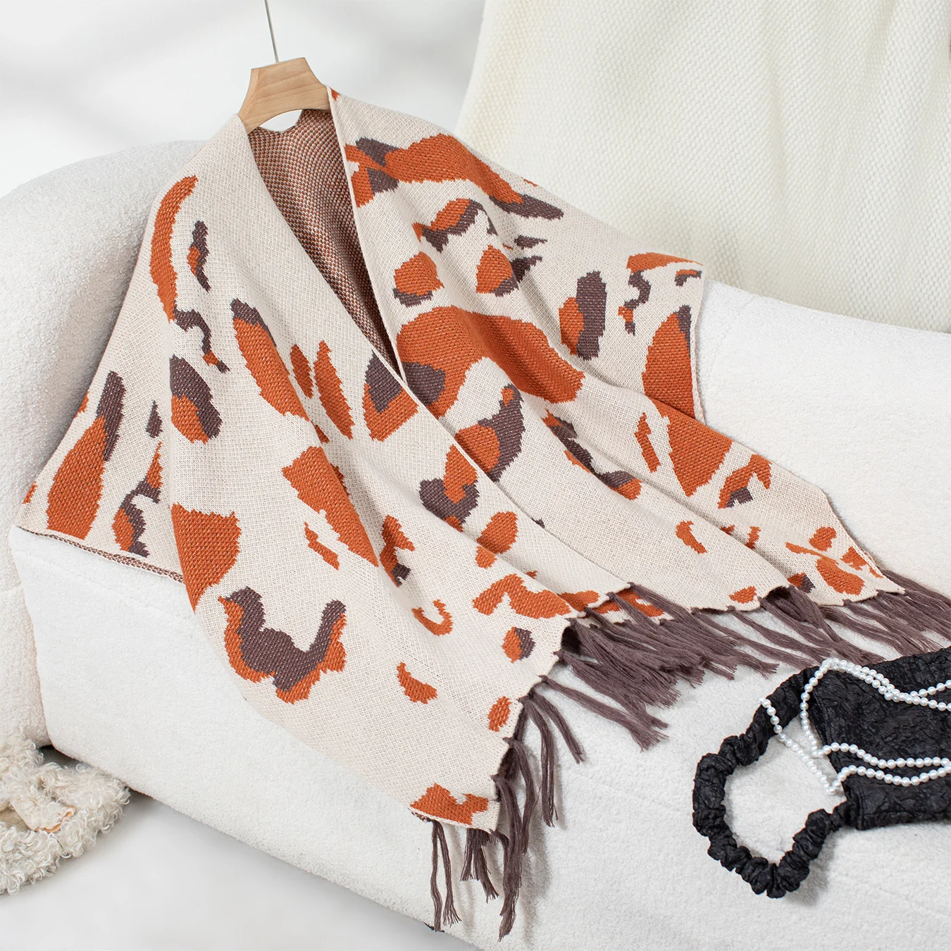 Drizzle-color Leopard-print Knitted Tassel Capeshoulder Wrap For Women — image 8