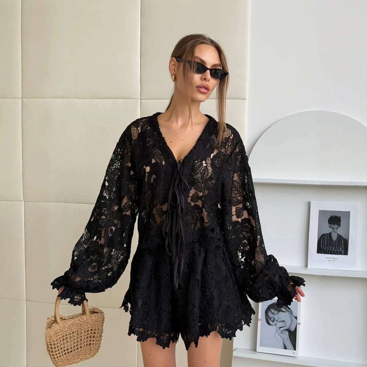 Elegant Casual Lace Solid-color Womens Shorts — image 7