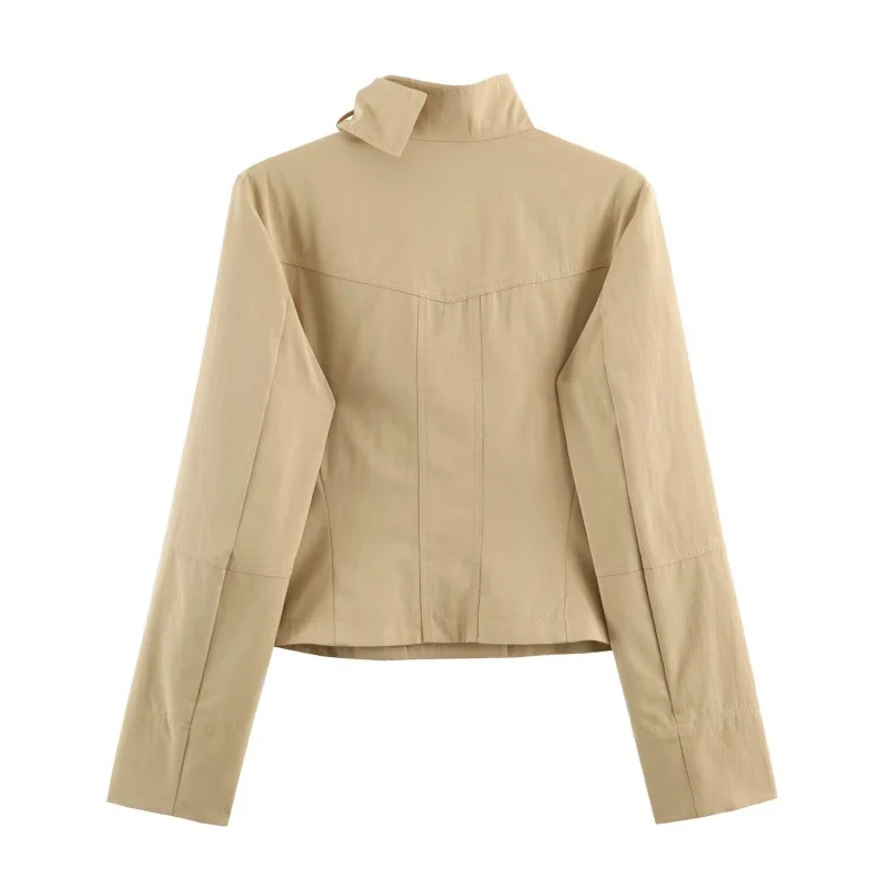 Elegant Double-breasted Coat Featuring A Stand-up Collar, Pockets, And Fitted Waist — image 3