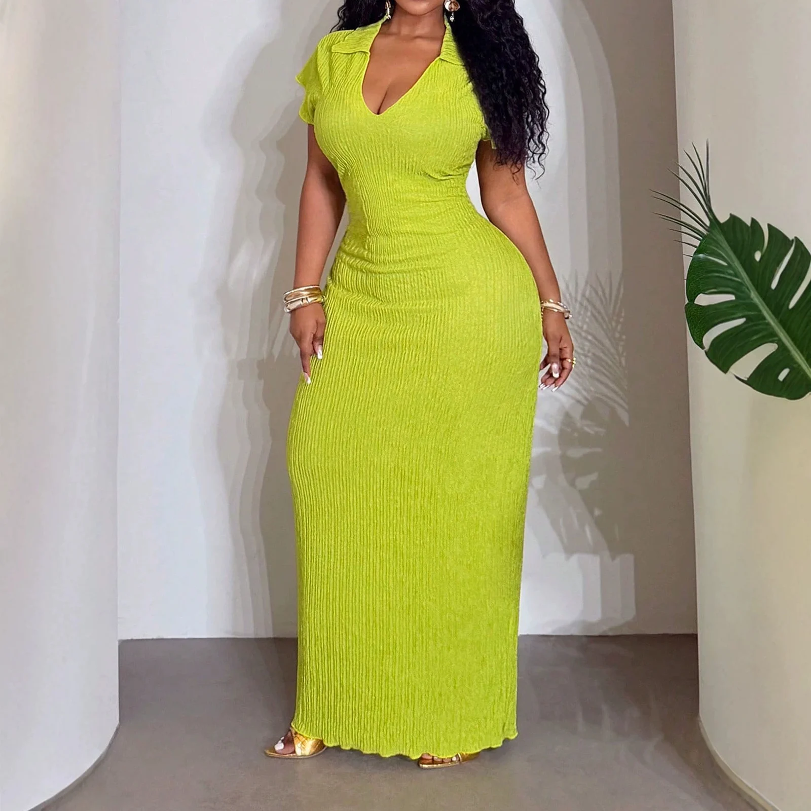 Elegant Polo-neck Knitted Midi Dress — image 6