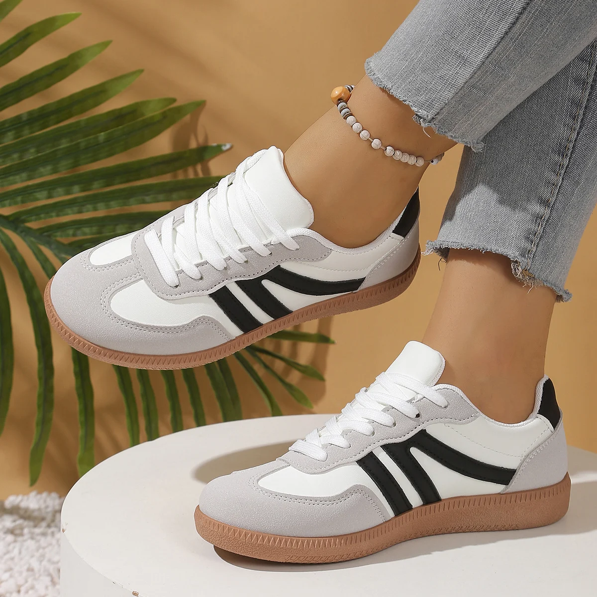 Fashion Casual All-match Color Matching Lace-up Shoes — image 4