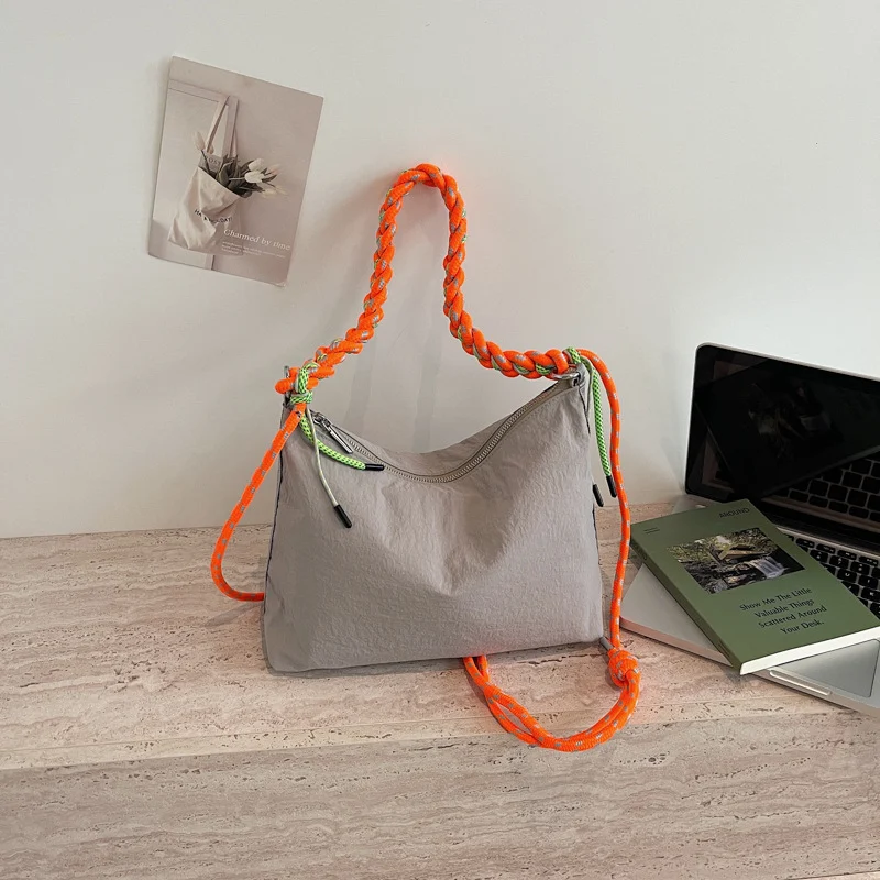 Fashionable Casual Color-block Single-shoulder Tote Bag For Women — image 2