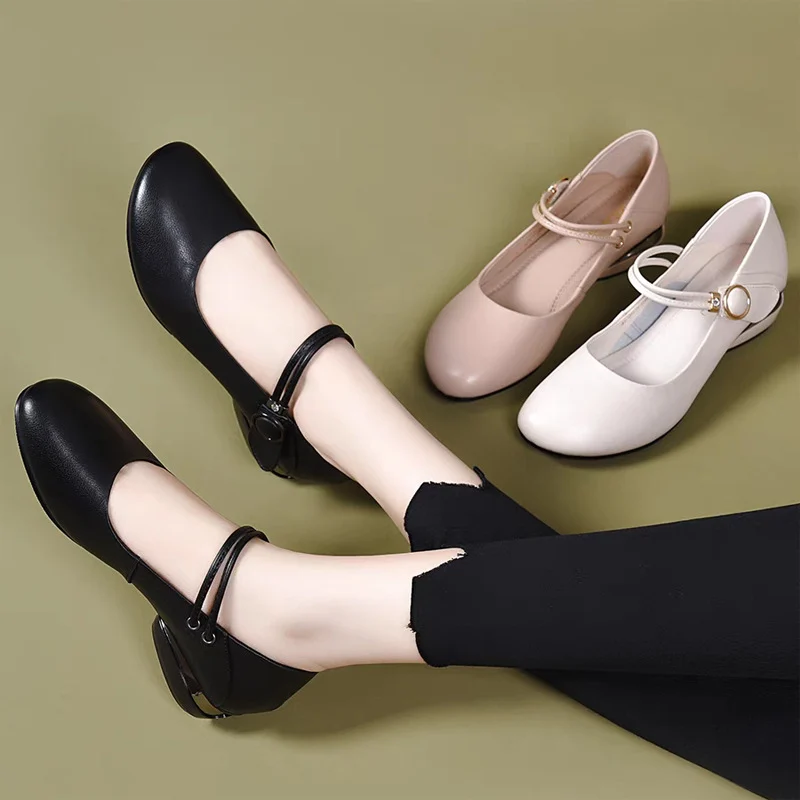 Fashionable Chunky-heel Flat Womens Shoes — image 1