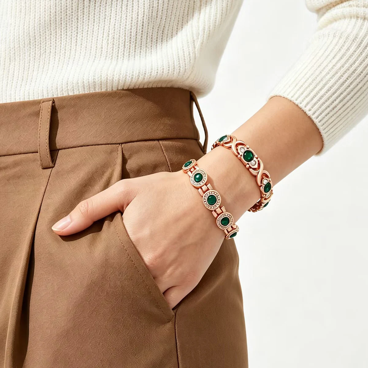 Fashionable Rose-gold Green-diamond Magnet Bracelet For Women — image 7