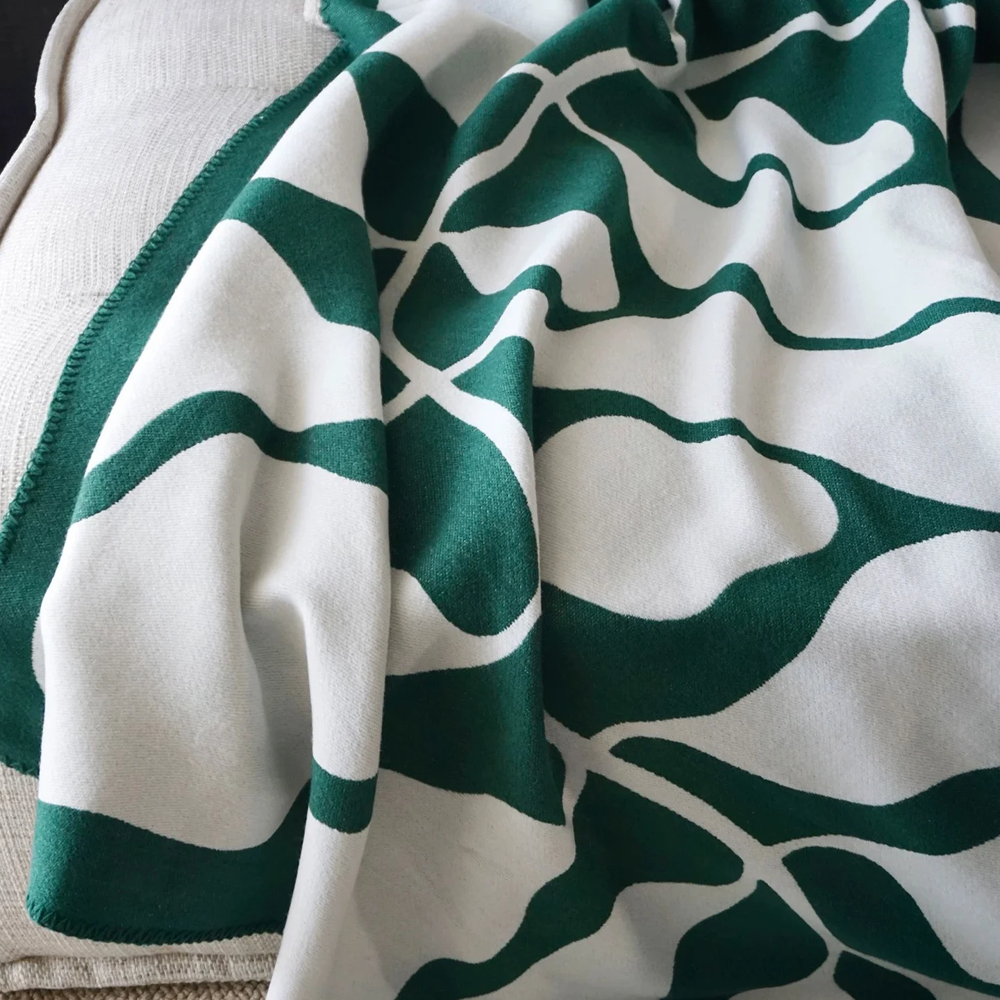 Flannel Blanket Office Sofa Throw — image 4