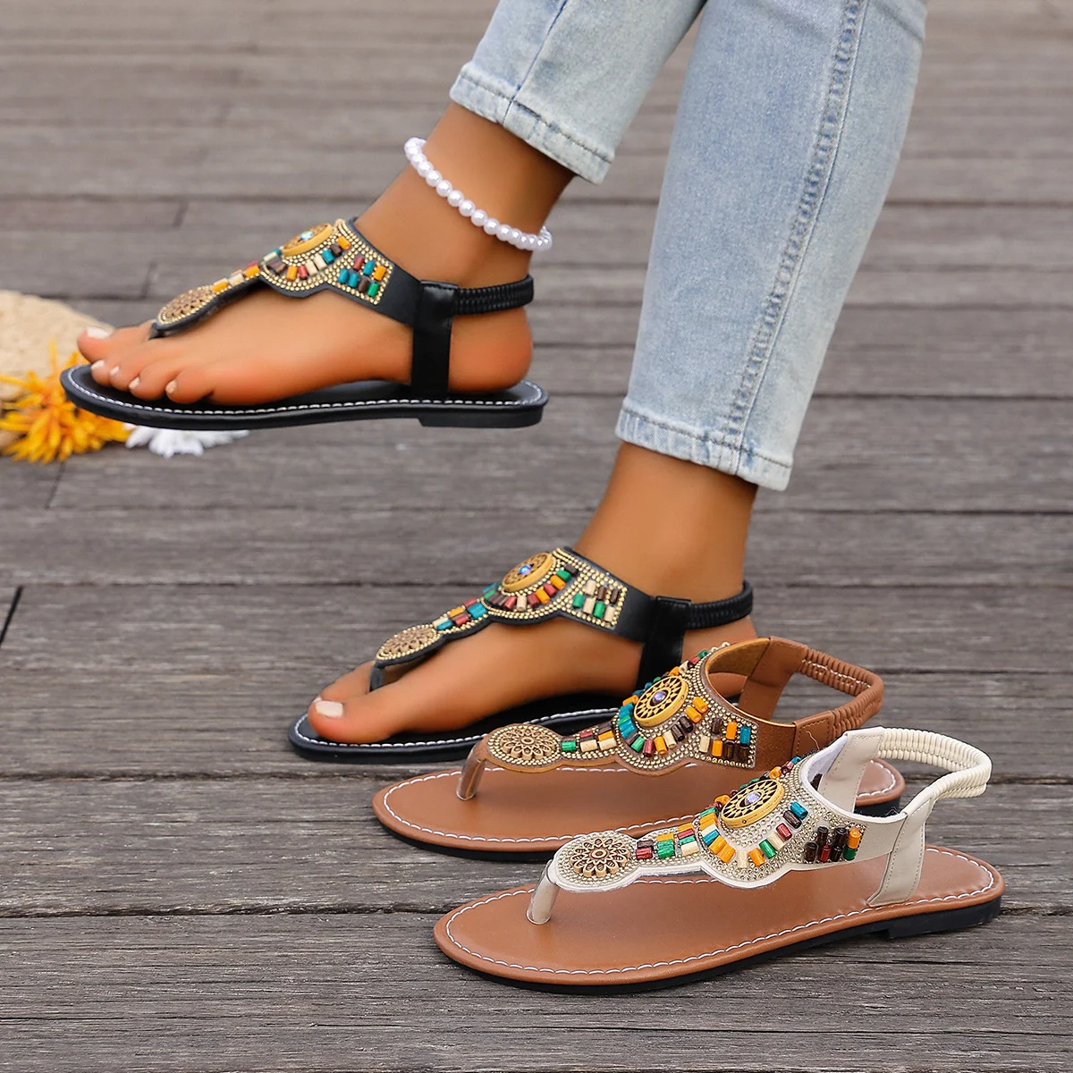 Flat-bottom Beaded Open-toe Beach Sandals For Outdoor Wear — image 5