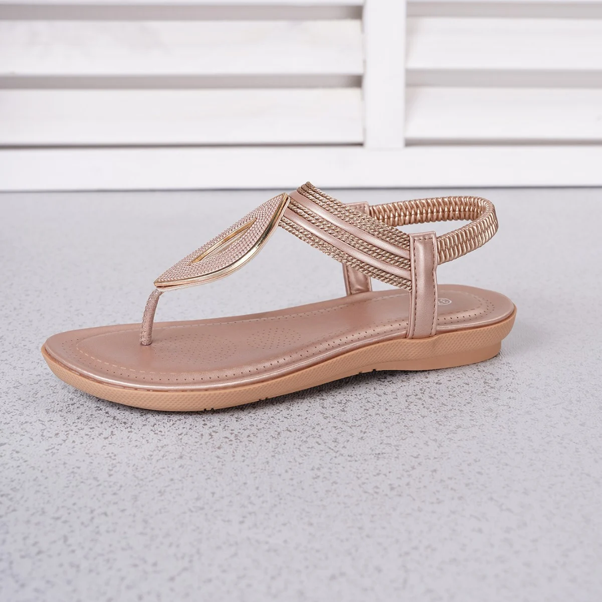 Flat-bottomed Sequined Thong-strap Roman Sandals — image 2