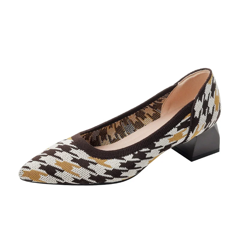 Flyknit Breathable Pointed-toe Chunky-heeled Woven Pumps — image 9