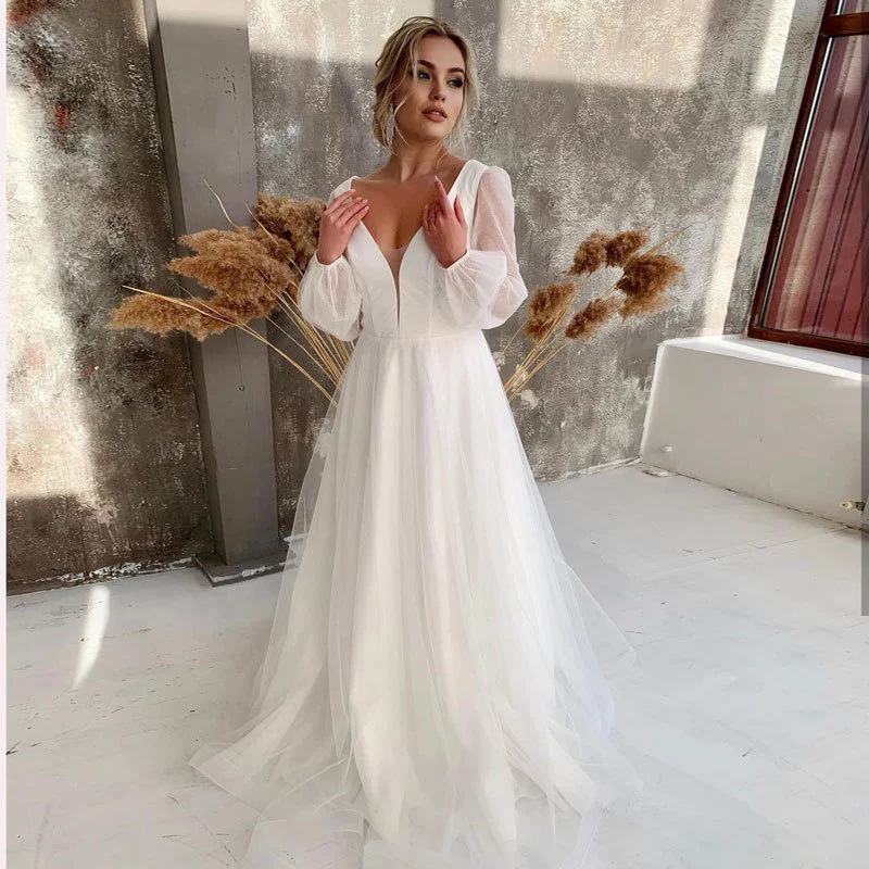 French-style Deep-v Bubble Long-sleeve Light Wedding Dress — image 1