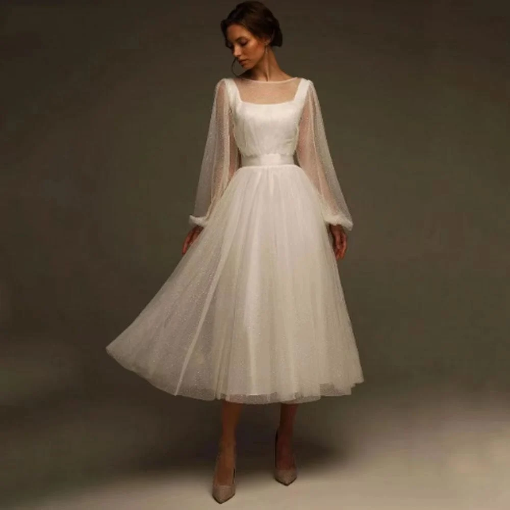French-style Vintage Square-neck Midi Light Wedding Dress — image 2