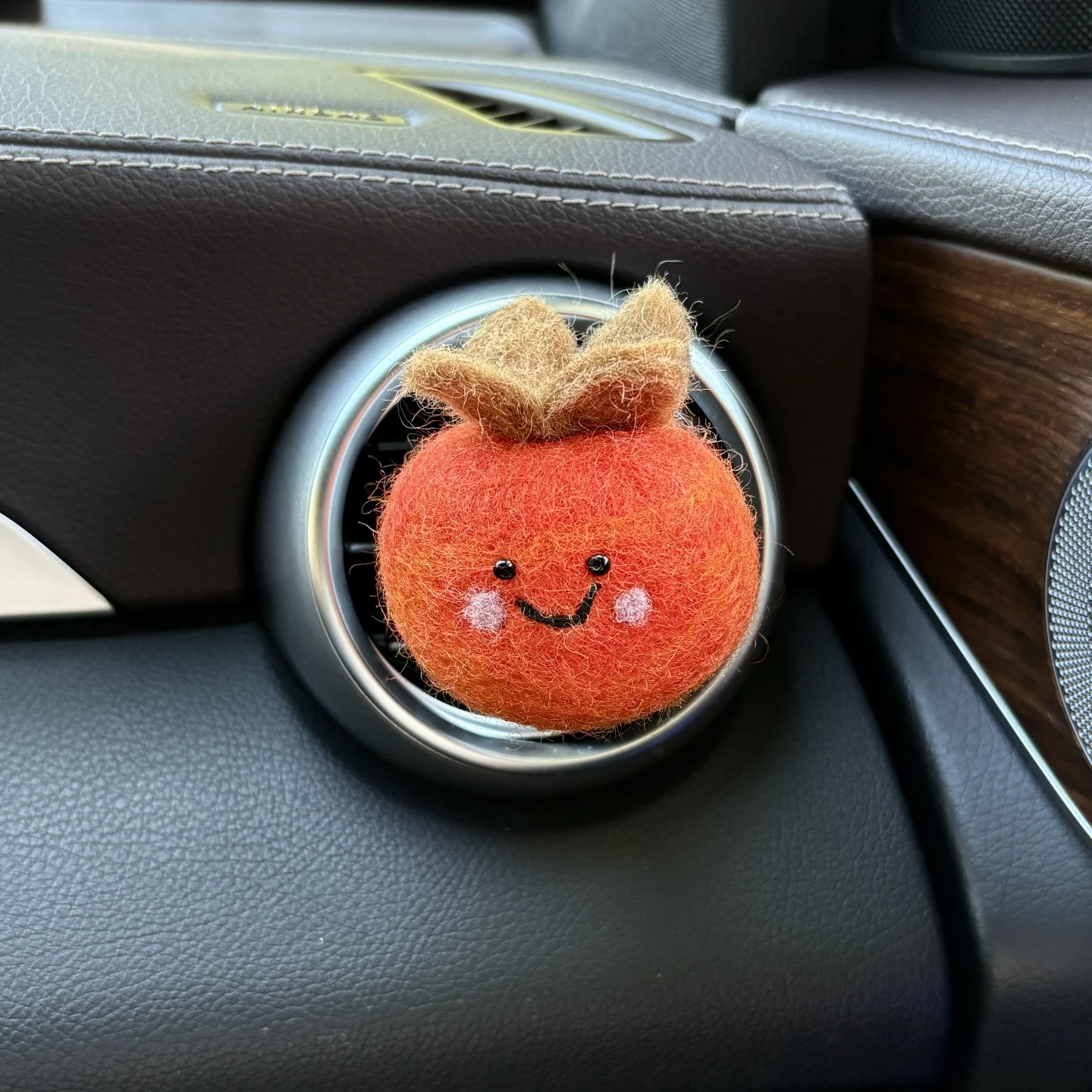 Handmade Wool Felt Car Air-conditioner Vent Scent Clip Ornament — image 10